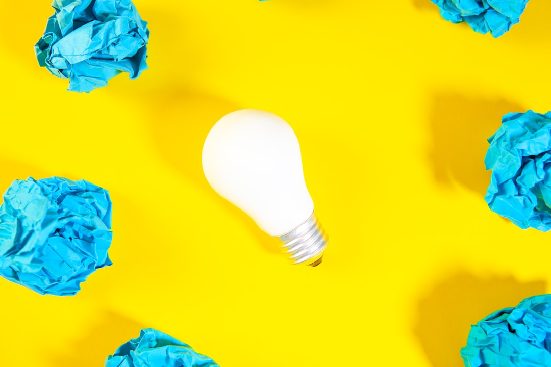 idea light bulb brainstorm